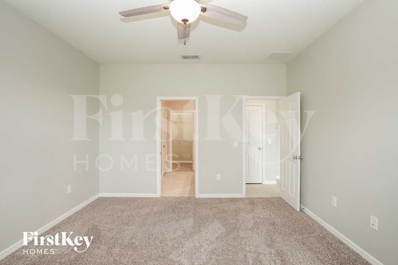 1869 Cayman Cove Cir - Photo 6 of 18
