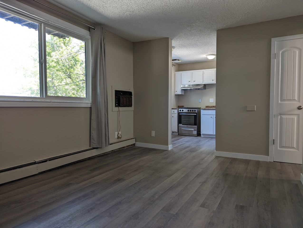 Edgar Estates - Photo 2 of 11