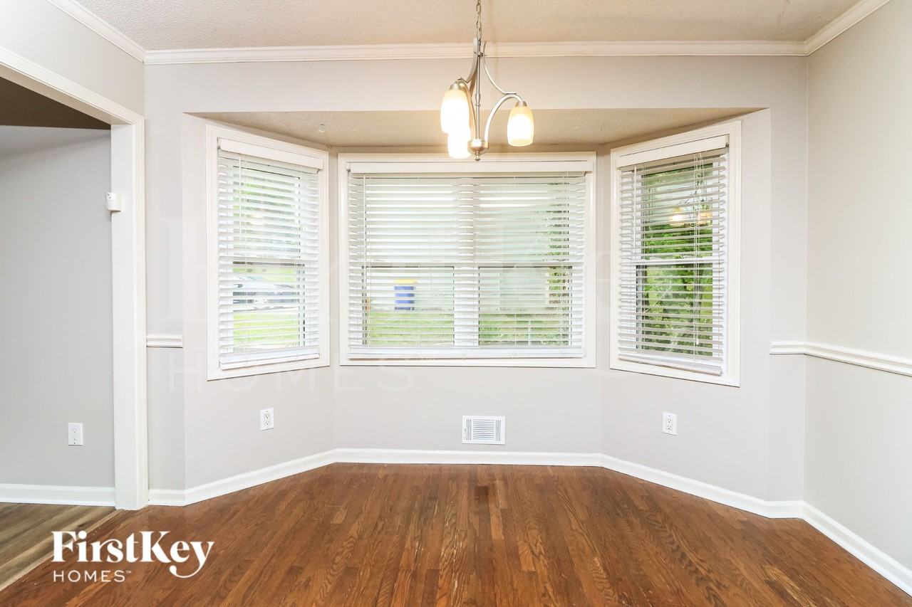 1055 Coker Cir Nw - Photo 6 of 16
