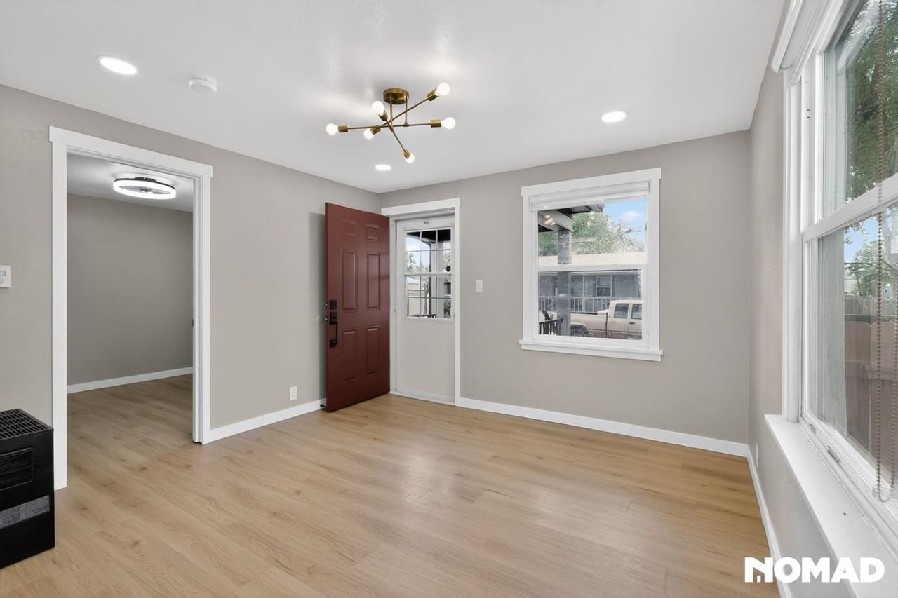 39 Sunflower Rd - Photo 5 of 30