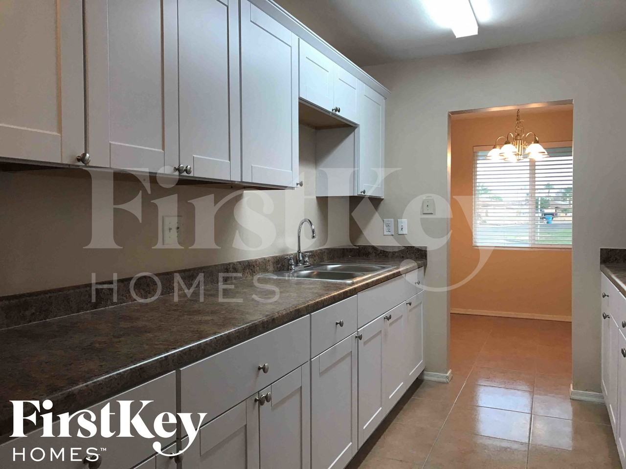 3625 W San Juan Ave - Photo 6 of 21