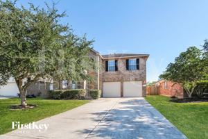 featured image of 2811 Long Grove Ln