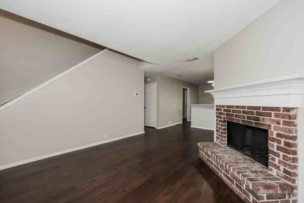 216 High Pointe Ln - Photo 5 of 17