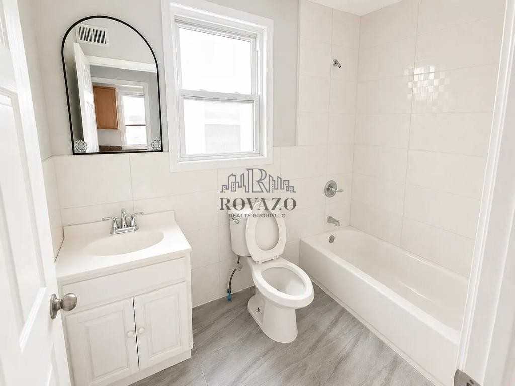 295 South Clinton Street #2A - Photo 3 of 5