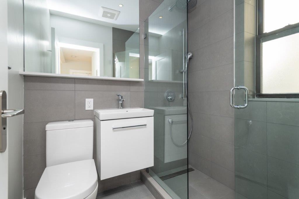 4 Elko St #4 - Photo 4 of 10