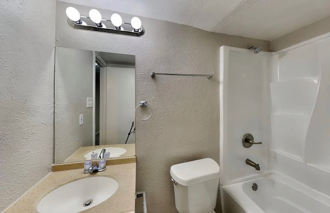416 David Dr - Photo 5 of 16
