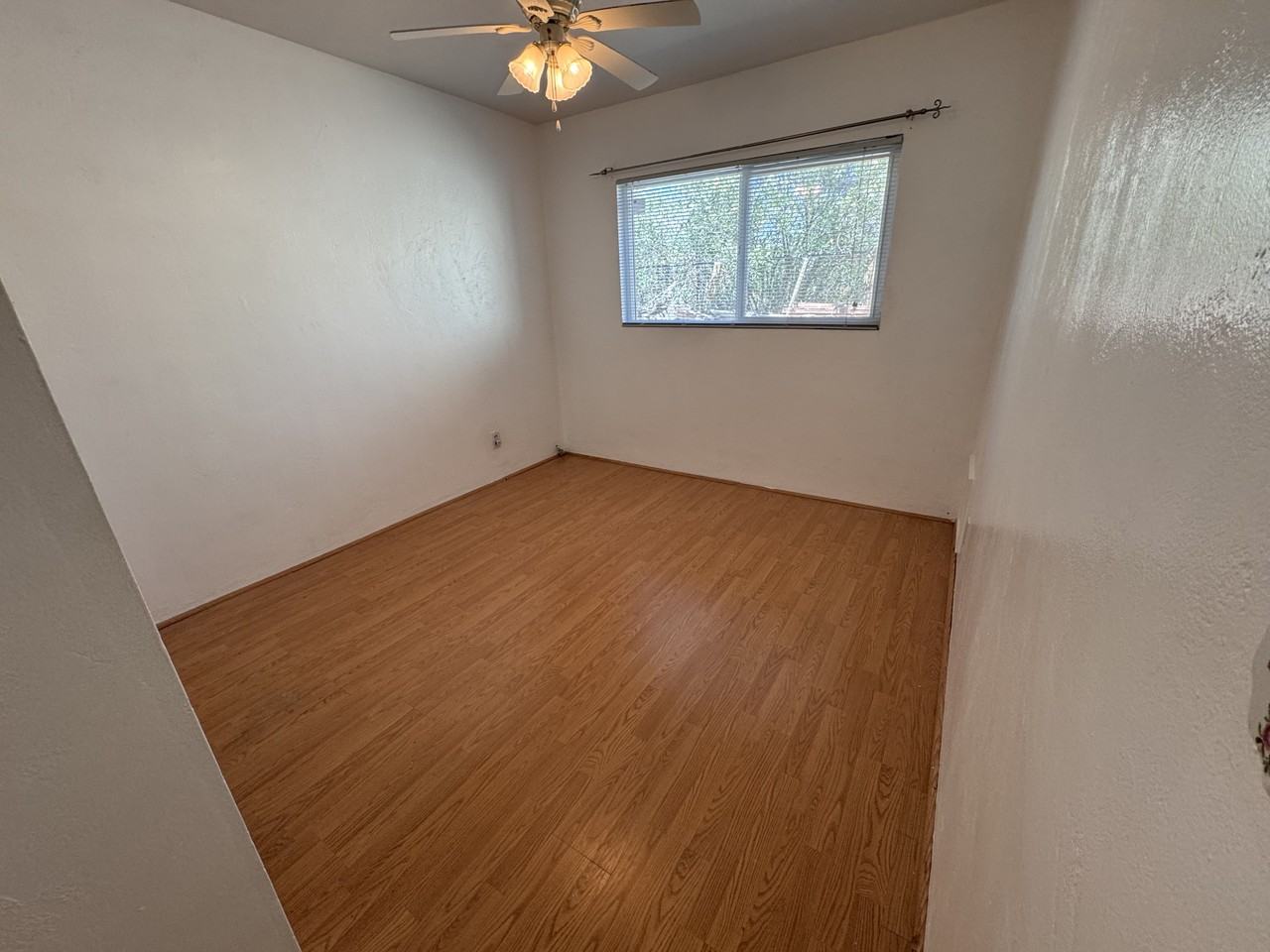4449 E 13th St #1 - Photo 7 of 11