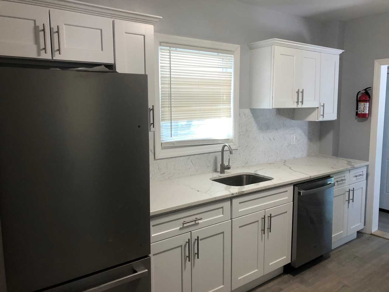 178 Humphrey St #1 - Photo 2 of 4