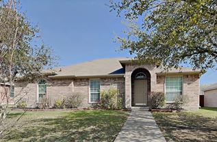 1562 Nottingham Dr - Photo 1 of 1