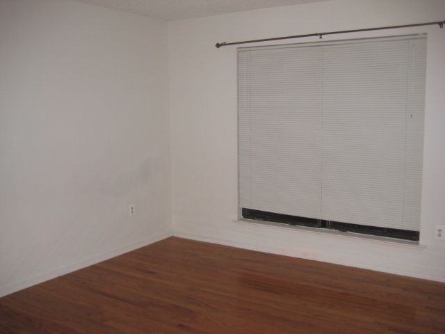 29 Joyner Ct - Photo 3 of 12