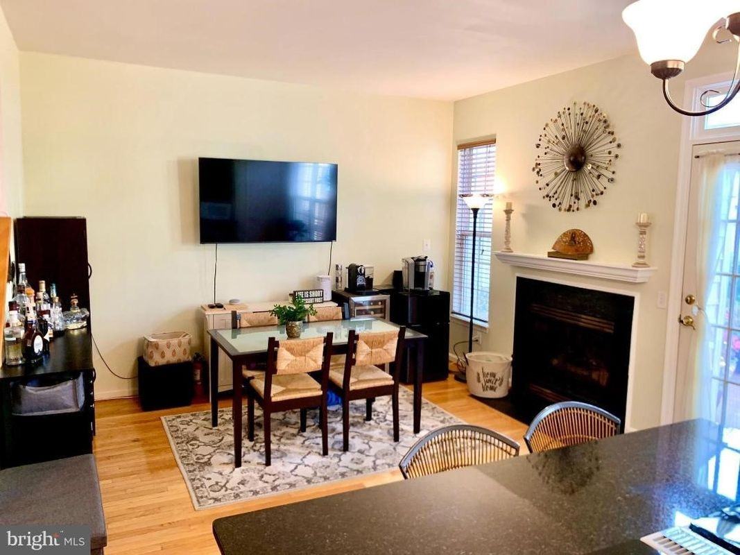 4034 Stonehenge Way - Photo 5 of 18