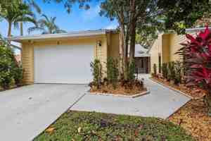 featured image of 6691 S Pine Ct
