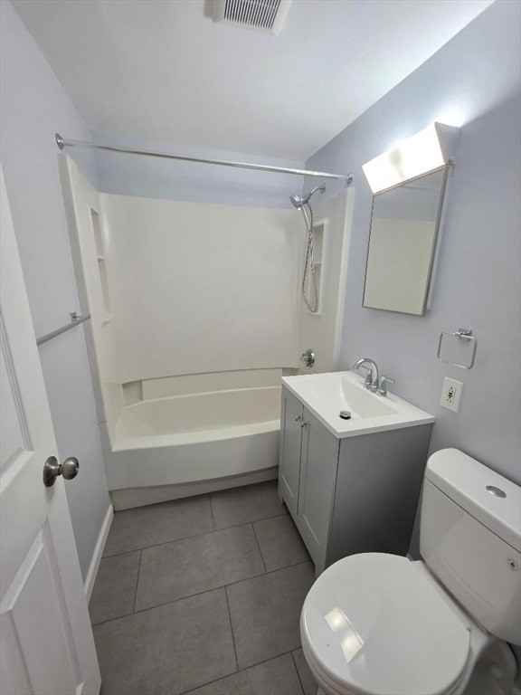 92 Lawn St - Photo 6 of 14