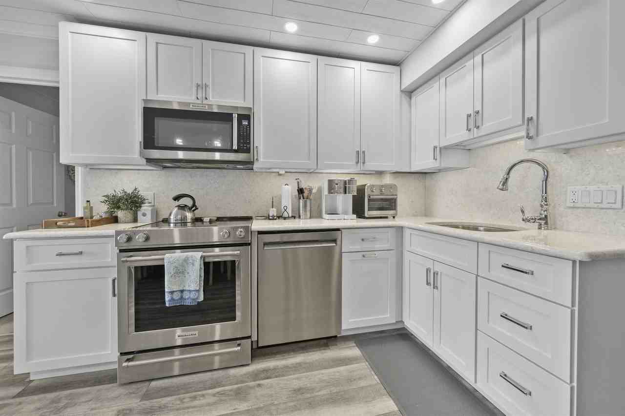 1257 Huntington Dr - Photo 6 of 18
