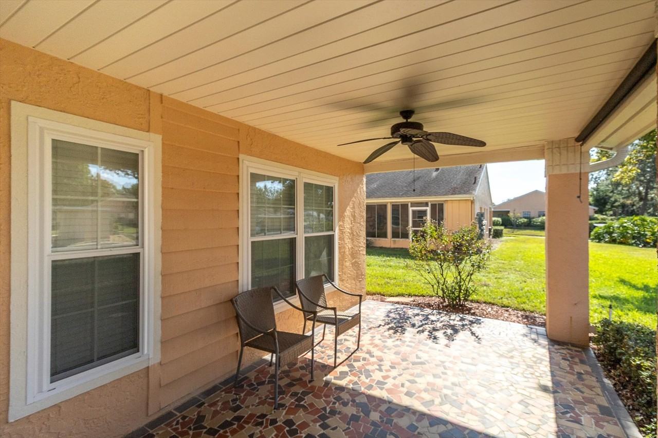 4814 Grist Mill Cir - Photo 2 of 43