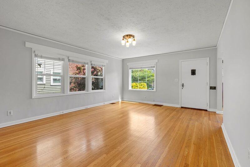 5915 N Atlantic Ave - Photo 2 of 26