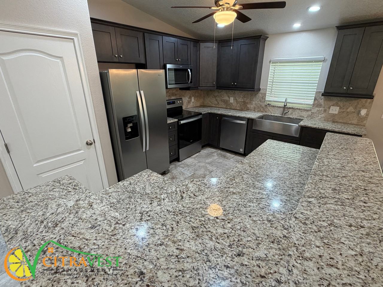 8397 N Wallingford Ave - Photo 3 of 11