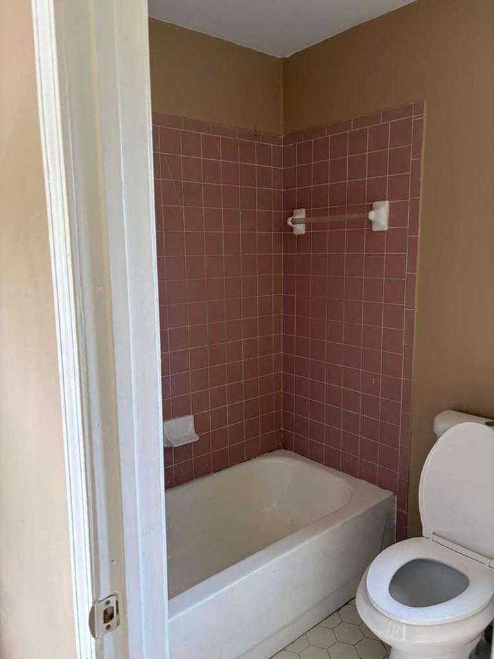 3542 Ashford Rd - Photo 3 of 10