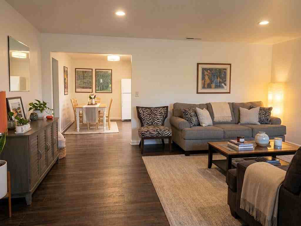 110 Western Ct #NA - Photo 4 of 14