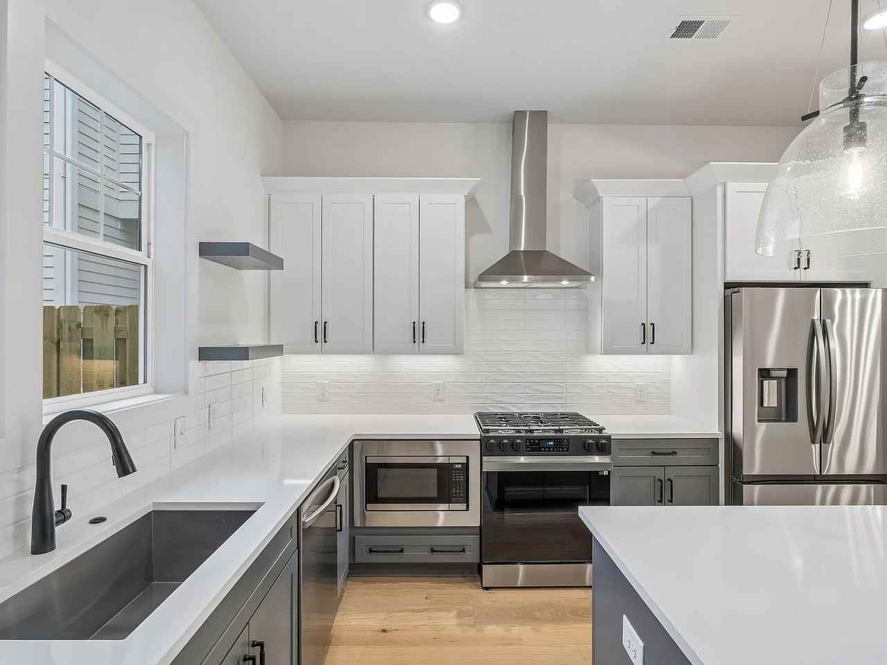 4072 Penfield Dr #4072 - Photo 6 of 22