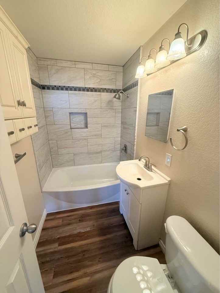 1446 Donald Aaron St #2 - Photo 6 of 6