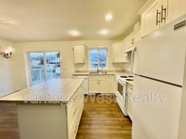 featured image of 2442 Last Rd