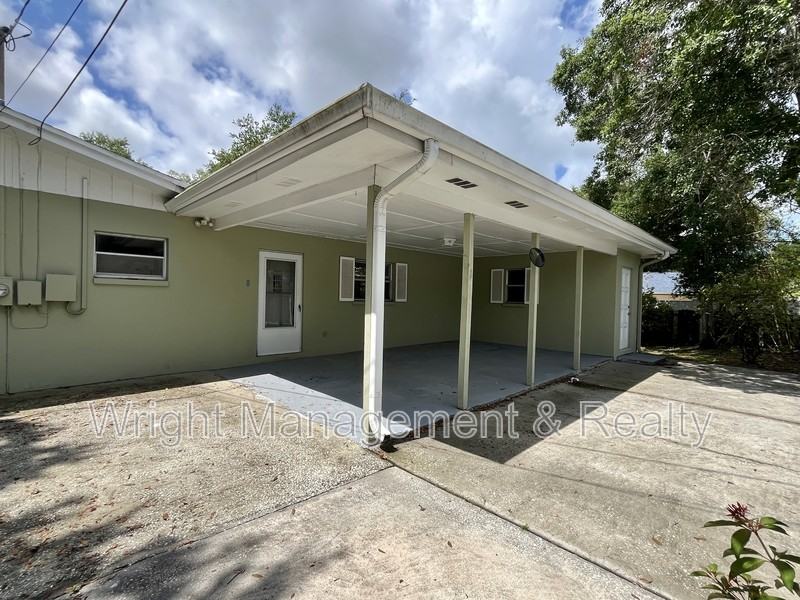 58 Arnoni Dr - Photo 3 of 35