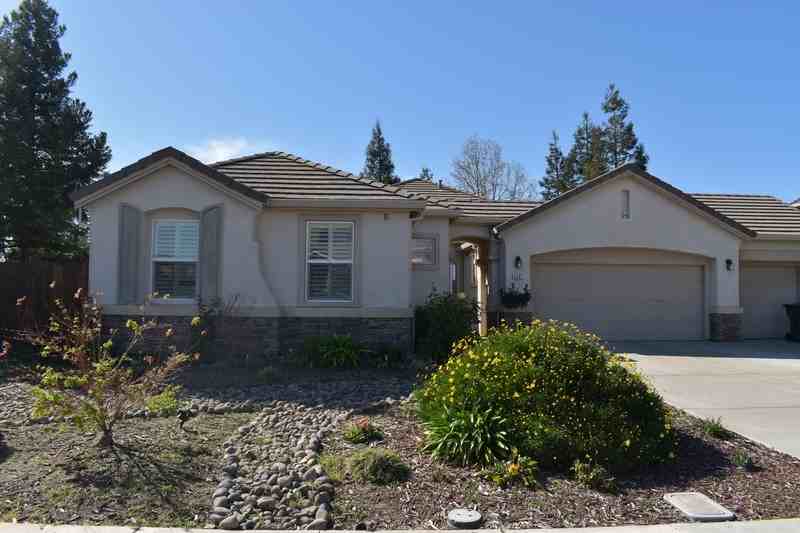 2261 Pillsbury Rd - Photo 3 of 50