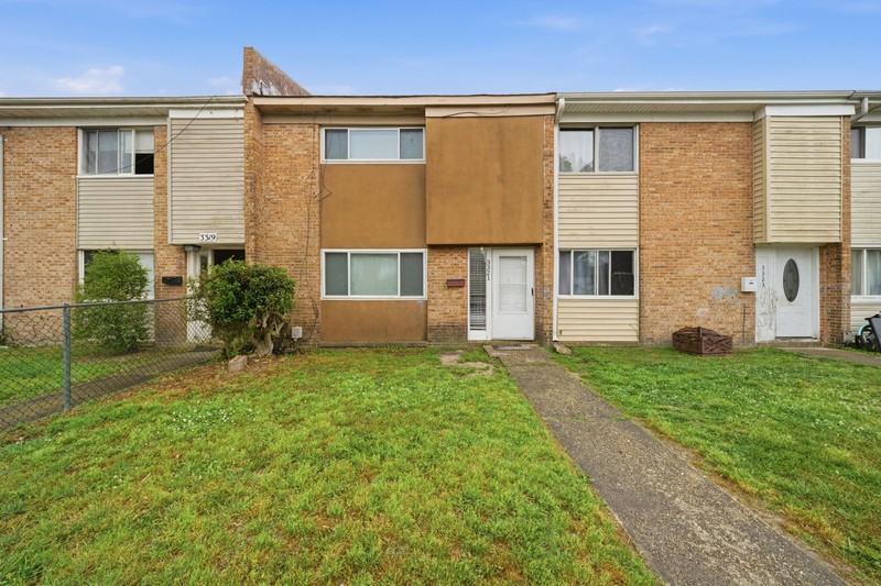 3321 Rainier Ct
