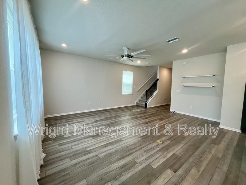 17835 Everlong Dr - Photo 4 of 30
