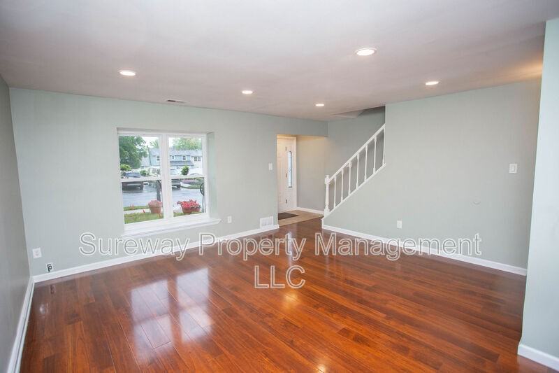 204 Charing Way - Photo 2 of 41