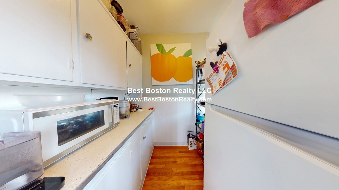 104 Highland Ave #3 - Photo 5 of 16