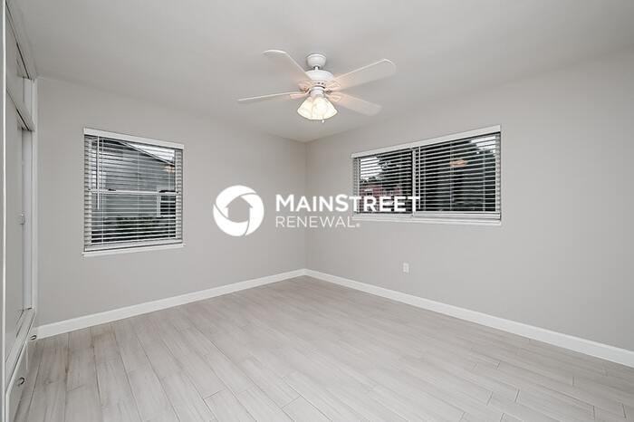 1119 59th St S - Photo 7 of 16