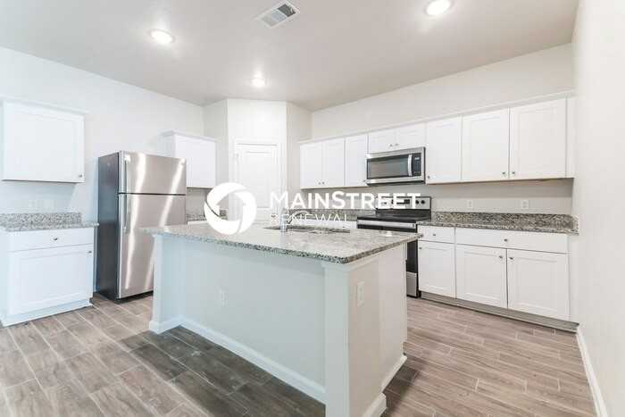 6310 Tropicana Ln - Photo 6 of 19