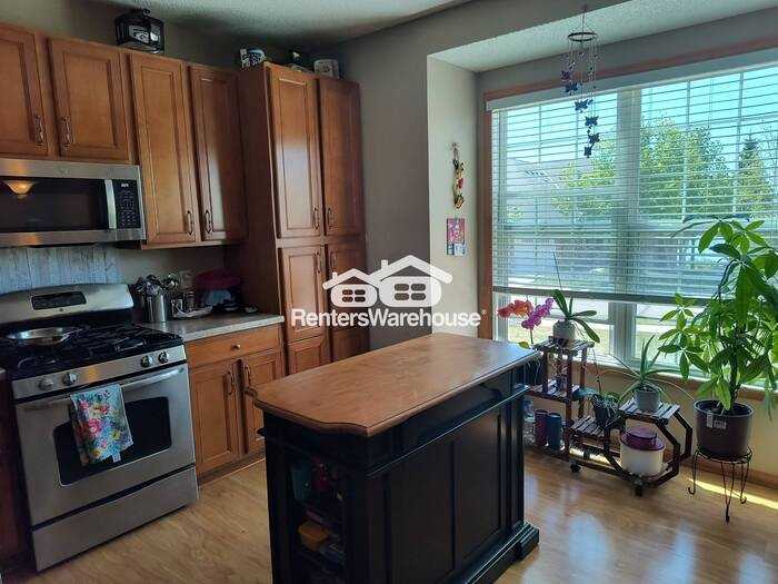 10109 Indigo Dr - Photo 3 of 32