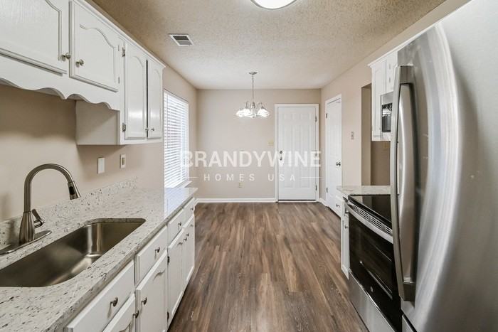 7569 Bridelwreath Dr - Photo 7 of 21