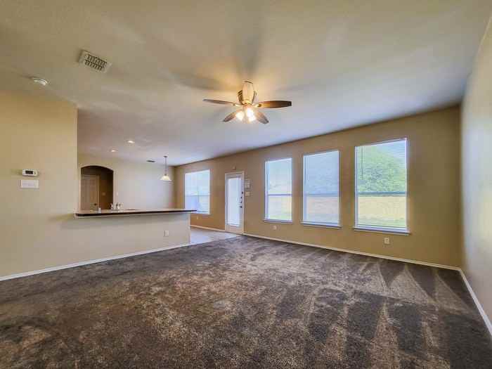 2061 Fair Crest Trl - Photo 7 of 17