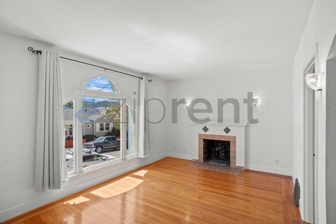 276 East Ave #U - Photo 5 of 25