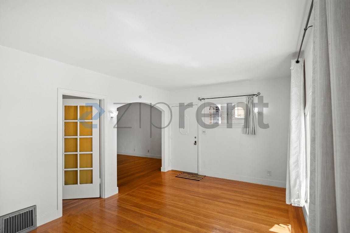 276 East Ave #U - Photo 7 of 25