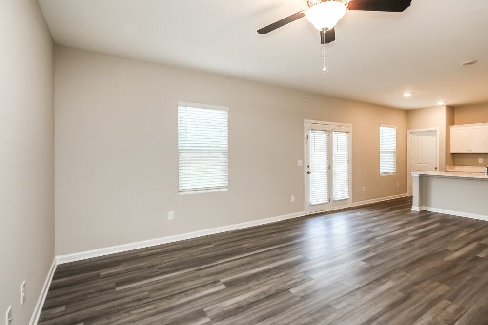 15 Streamview - Photo 4 of 17