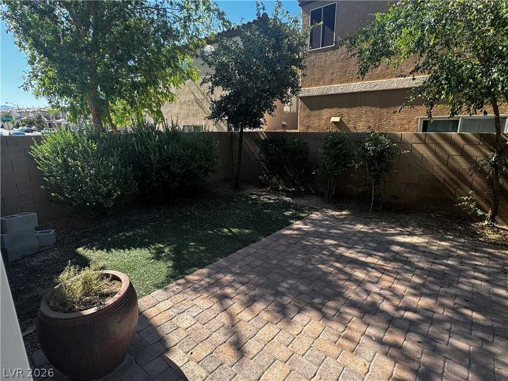 9036 Silken Crests Ct - Photo 4 of 18