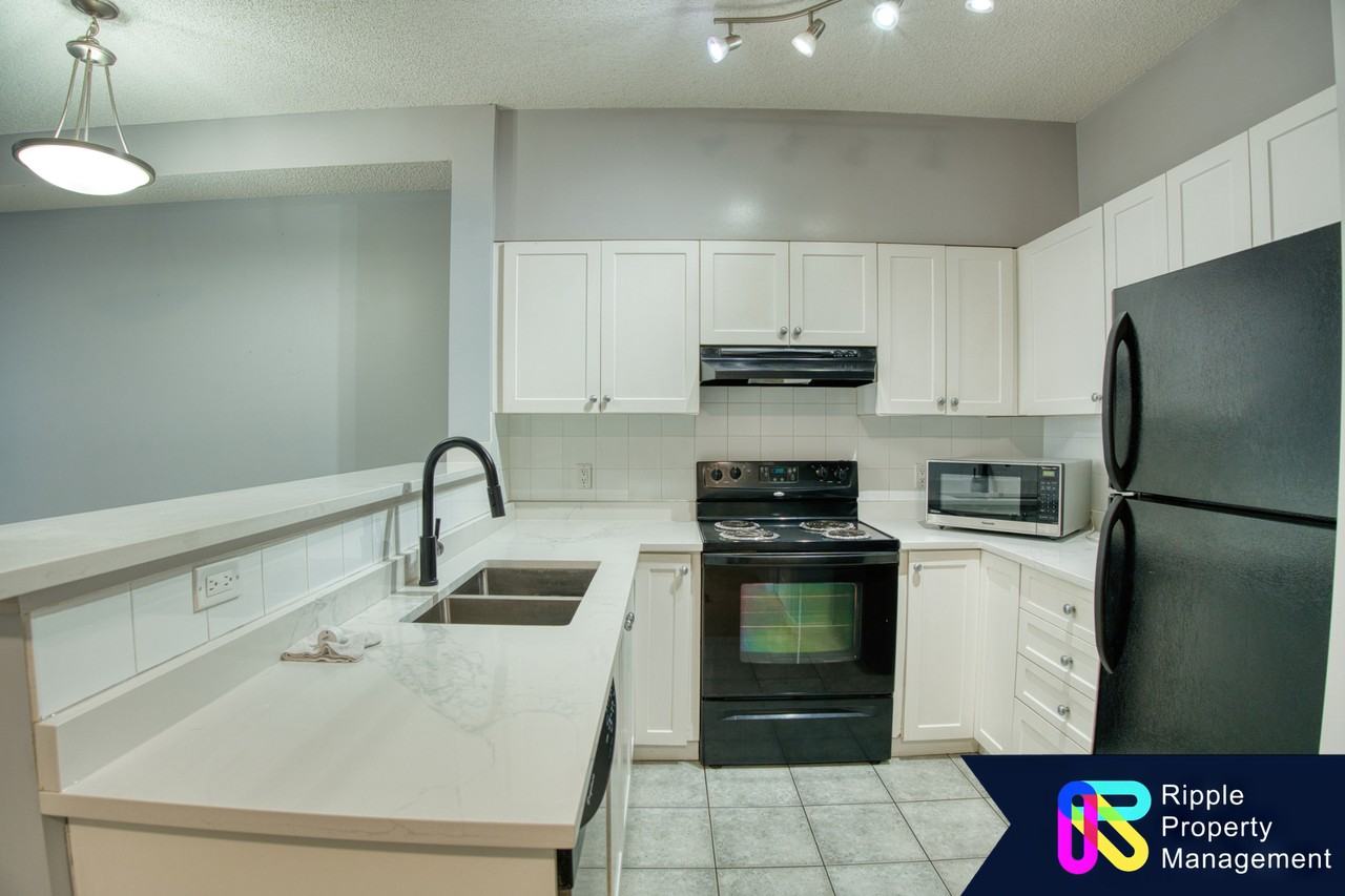 333 Taravista Dr Ne - Photo 3 of 13