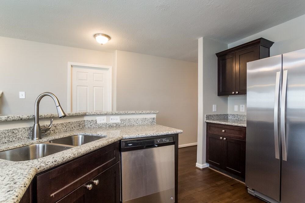 12410 Greencanyon Dr - Photo 7 of 15