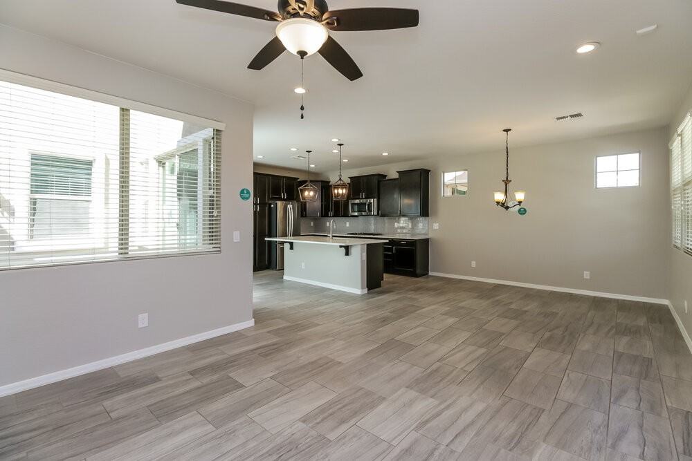 2245 S Osborn Ln - Photo 5 of 17