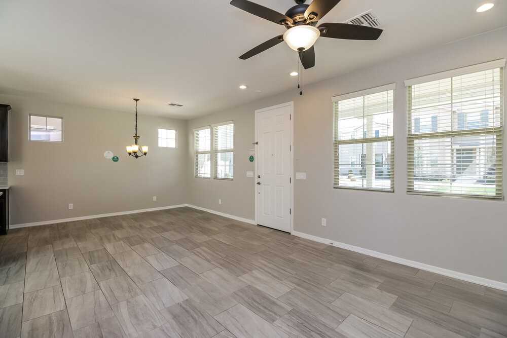 2245 S Osborn Ln - Photo 6 of 17