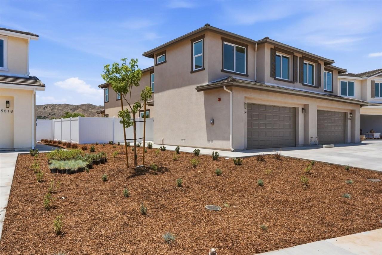 Riverside Townhomes - Photo 3 of 7