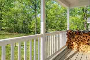 301 Rollason Dr - Photo 1 of 1