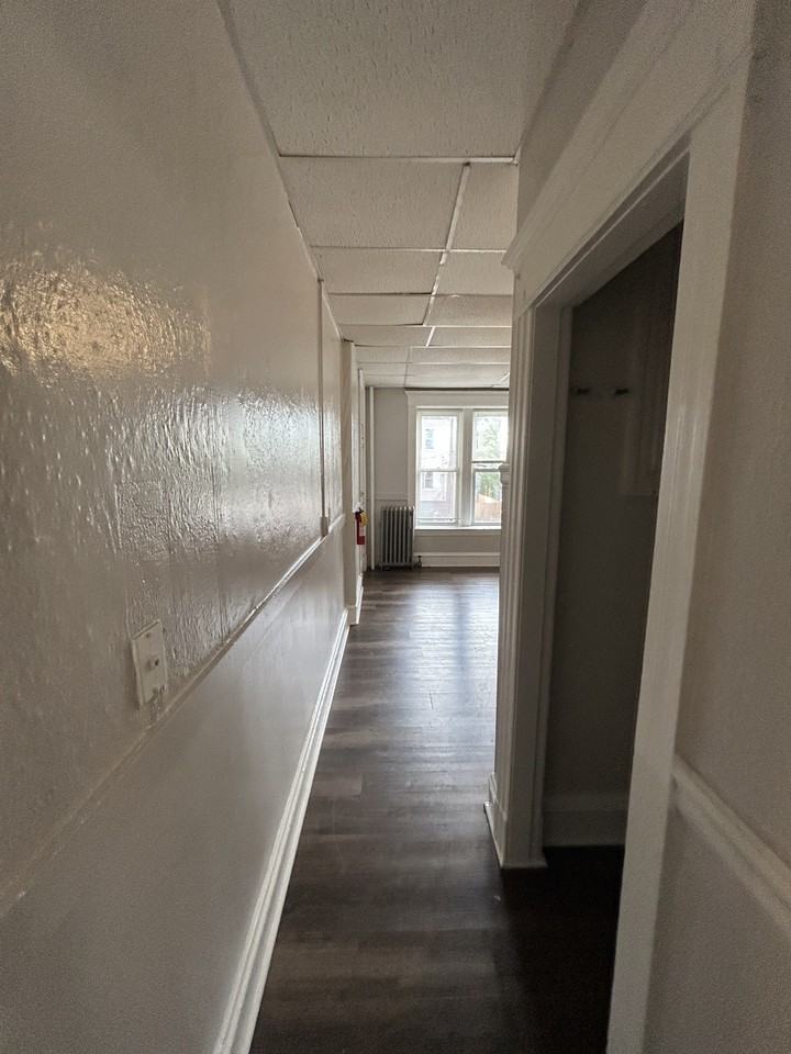 211 Walnut Street #2R - Photo 6 of 16