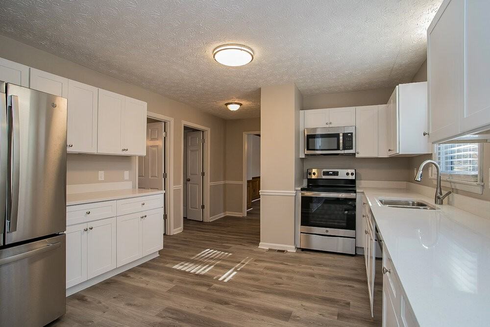 2306 Brafton Ct Nw - Photo 7 of 17
