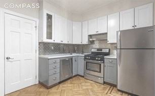 466 15th St #4 - Photo 6 of 10